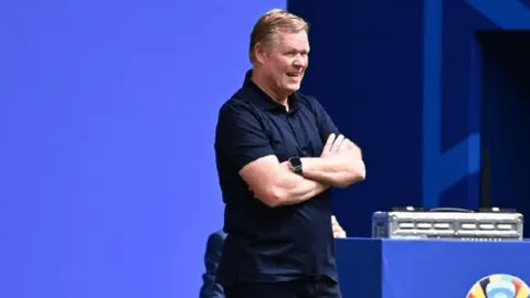 “浓眉缺席湖人主场备战，旧主之战遗憾缺阵”